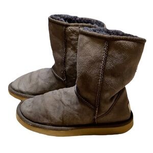 Ugg Short brown Boots